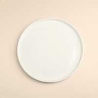 Тарелка фарфоровая Sola, d=25,5 см, белая