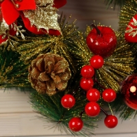 Венок новогодний d-30 см "Яркая сказка" цветы яблоки ягоды шары