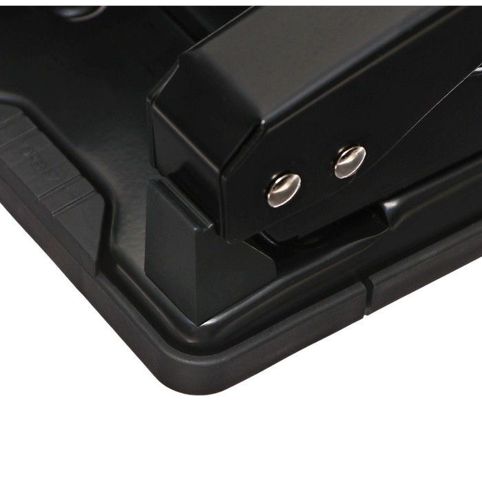 Дырокол металлический 40 листов, Berlingo, с линейкой, чёрный