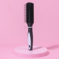 Расчёска массажная, 3,8 &times; 23,2 см, цвет чёрный/белый