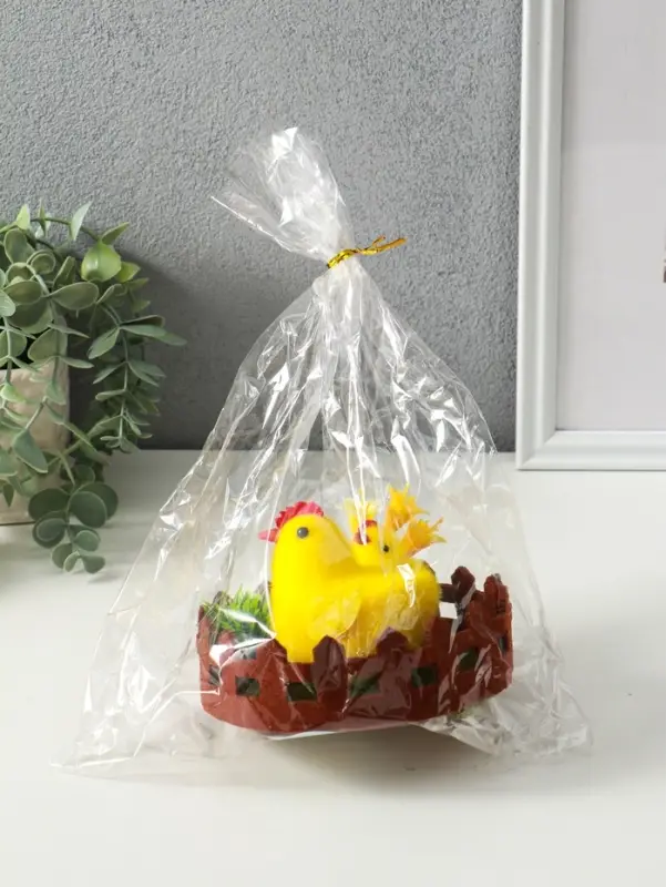 Сувенир пасхальный "Курочка с цыплятами на лужайке с забором" 12,5х12,5х8,5 см