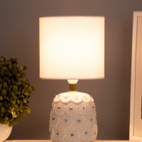 Лампа настольная "Букет" 1х40Вт Е14 белый 14,5х14,5х30см МОДЕЛЬ: