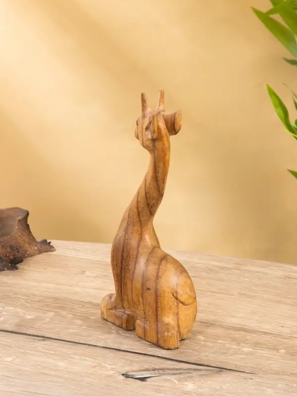 Сувенир "Жирафик" дерево Пиннис, 12х6х25 см, цв. коричневый