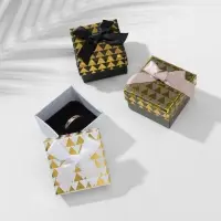 Коробочка подарочная под кольцо/серьги &laquo;Треугольники&raquo;, 5&times;5 (размер полезной части 4.5&times;4.5 см), МИКС