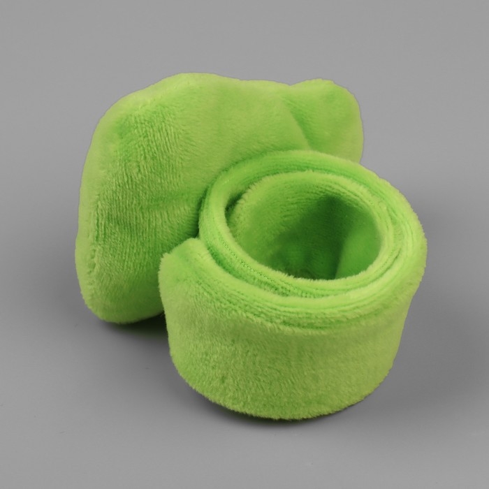 Игольница на браслете &laquo;Авокадо&raquo;, 23 &times; 5,5 см, цвет зелёный