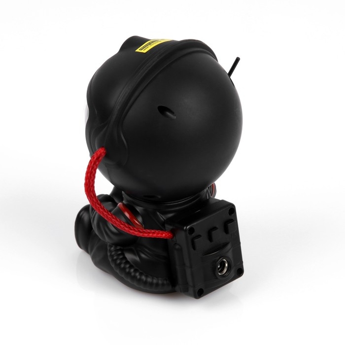 Световой прибор &laquo;Космонавт со звездой&raquo; 13 см, свечение RGB, пульт ДУ, 5 В, чёрный