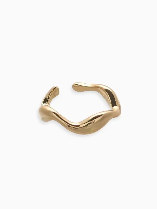 Серьга "Кафф" мятый металл, цвет золото