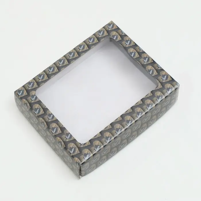 Коробка крышка - дно Love, с окном, 18&times;15&times;5 см