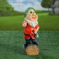 Садовая фигура из полистоуна &laquo;Гномик с лопатой&raquo;, 15&times;12&times;30 см