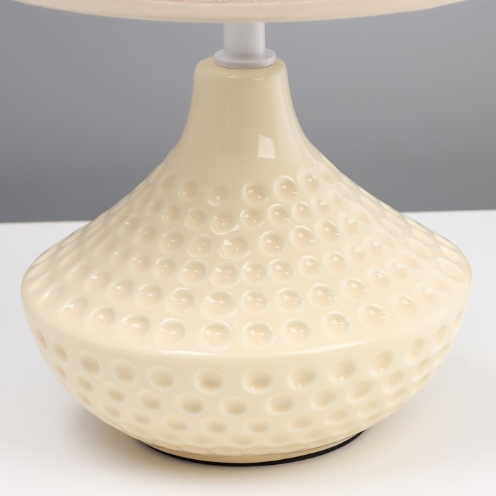 Настольная лампа "Мира" Е27 40Вт бежевый 25х25х37 см RISALUX