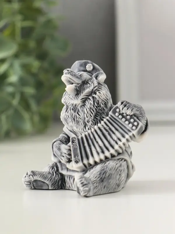 Сувенир "Медведь играет на гармошке" 6,3 см