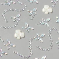 Наклейка пластик стразы на волосы "Белые бабочки" 21х15,5 см