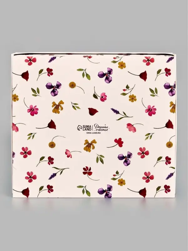 Коробка подарочная &laquo;Нежность&raquo;, тиснение, 23.5 &times; 20.5 &times; 5.5 см