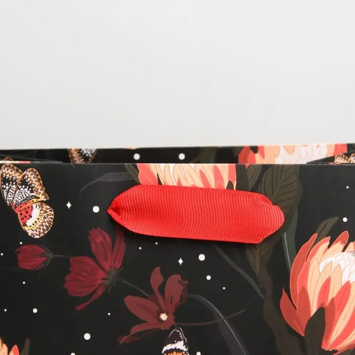 Пакет подарочный ламинированный, упаковка, &laquo;Make life&raquo;, MS 18 х 23 х 10 см