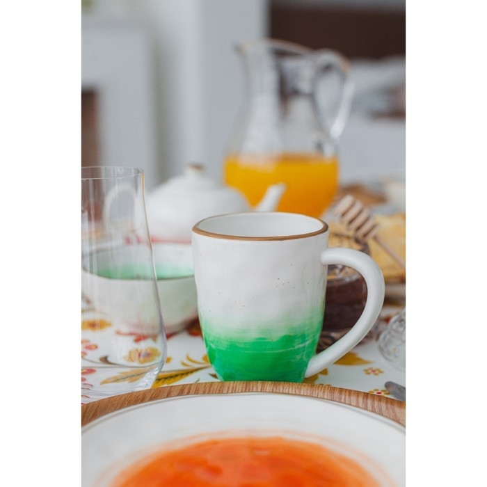 Кружка фарфоровая Доляна &laquo;Космос&raquo;, 400 мл, цвет зелёный