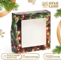 Коробка подарочная новогодняя складная с окном &laquo;Огни&raquo;, 15&times;15&times;4 см