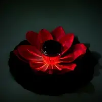 Садовый светильник для водоемов 28 х 28 х 9 см на солнечной бат-е "Лотос" лиловый N009