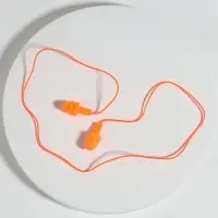 Беруши на шнурке, 3&times;1.5 см, в футляре, фасовка 10 шт., силиконовые, оранжевые