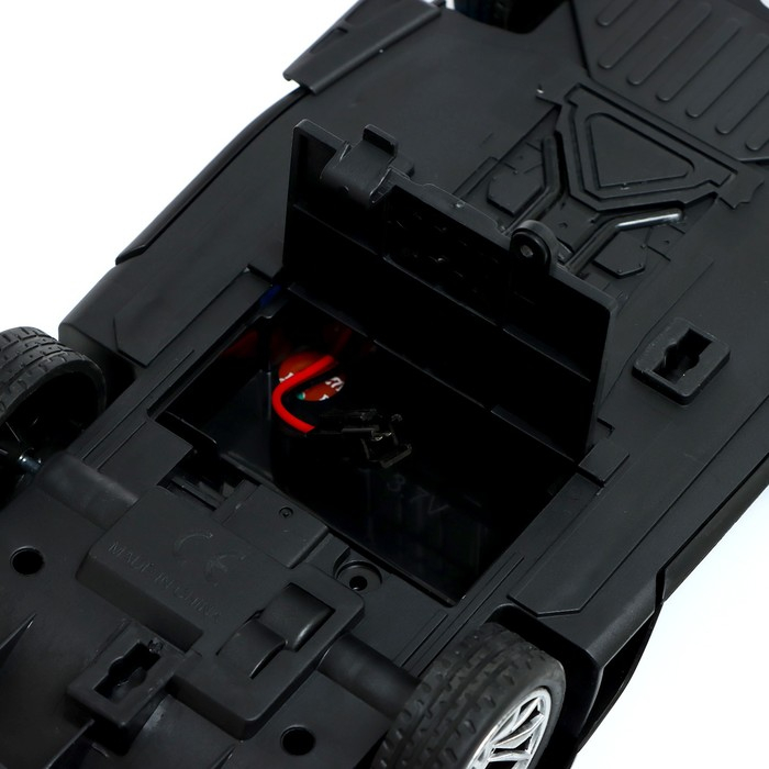 Машина радиоуправляемая &laquo;Купе&raquo;, в комплекте педали и руль, работает от аккумулятора, синий