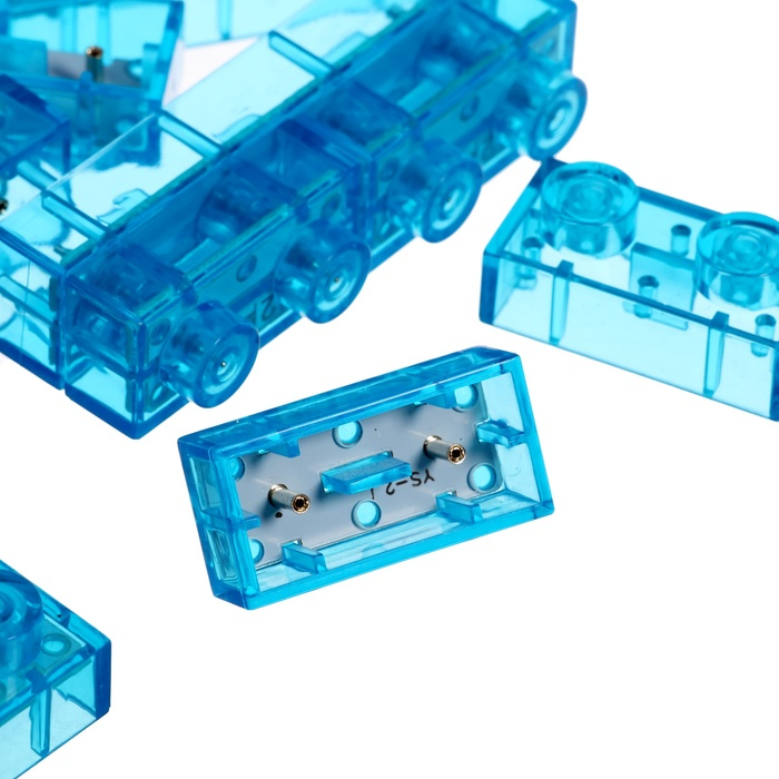 Конструктор блочный-электронный &laquo;Электронный лабиринт&raquo;, 72 схемы, 34 детали