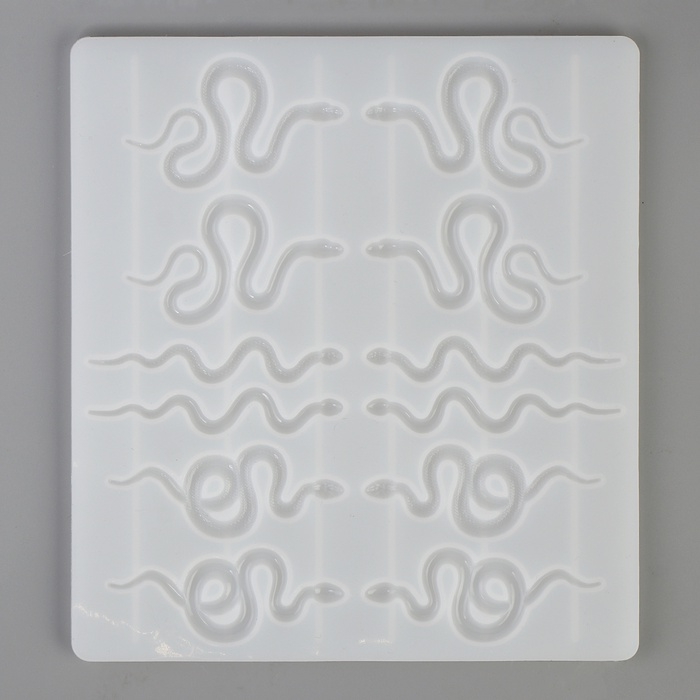 Силиконовый молд "Змейки" 16,5х14,8х1 см