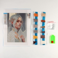 Алмазная мозаика с частичным заполнением на холсте &laquo;Девушка в белом&raquo;&lrm;, 20 х 30 см