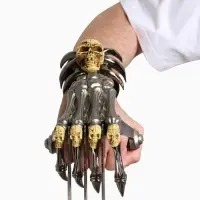 Сувенирное оружие "Когти. Череп" 42,5х13х10 см