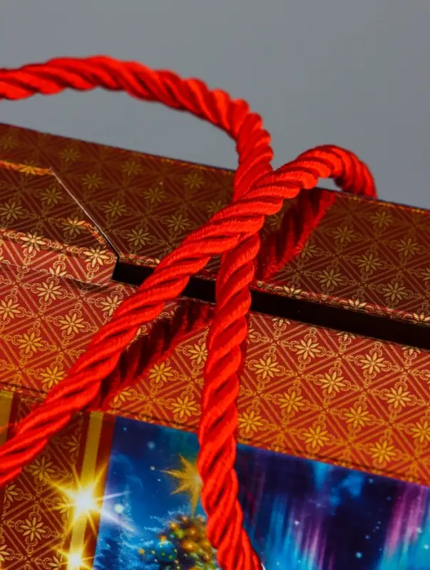 Коробка подарочная складная "Зимняя сказка" 23 х 10 х 22 см