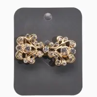 Зажим для кардигана "Ажур", завитки, цвет белый в золоте