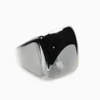 Кольцо пластик "Объемный квадрат", р-р 17, цвет серебро