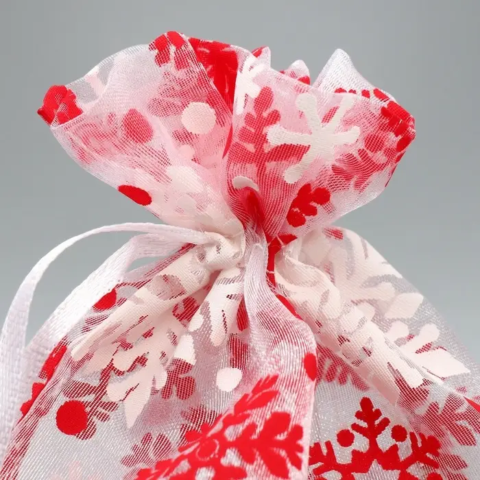 Мешочек подарочный органза &laquo;Новогодний танец&raquo;, снежинки, 16 х 24 см +/- 1.5 см