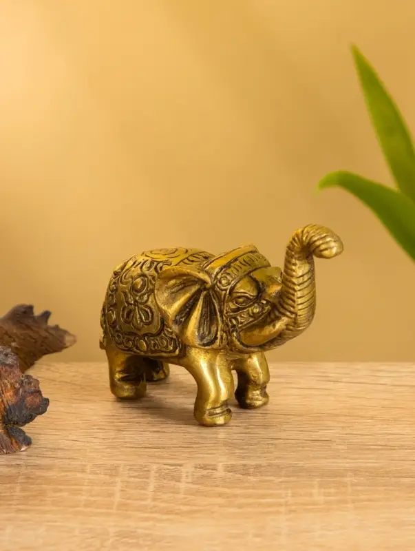 Сувенир "Слонёнок" латунь 7,5х5,5 см