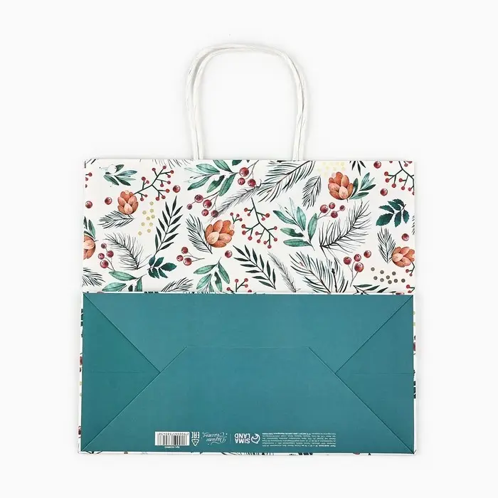 Пакет подарочный новогодний крафтовый &laquo;На лесной опушке&raquo;, 25 х 22 х 12 см