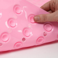 Коврик противоскользящий в ванну на присосках Доляна &laquo;Пузырьки&raquo;, 37&times;71 см, цвет МИКС