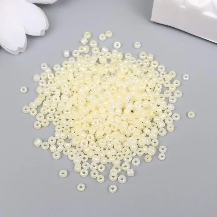 Бисер круглый размер 12/0 "Сливки" 20 гр