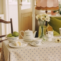 Чайник заварочный фарфоровый SL Home &laquo;Милый дом&raquo;, 900 мл, 21&times;13,8&times;13,5 см, цвет белый