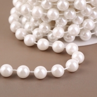Жемчуг на нитях, 10 мм, 9 &plusmn; 1 м, цвет белый