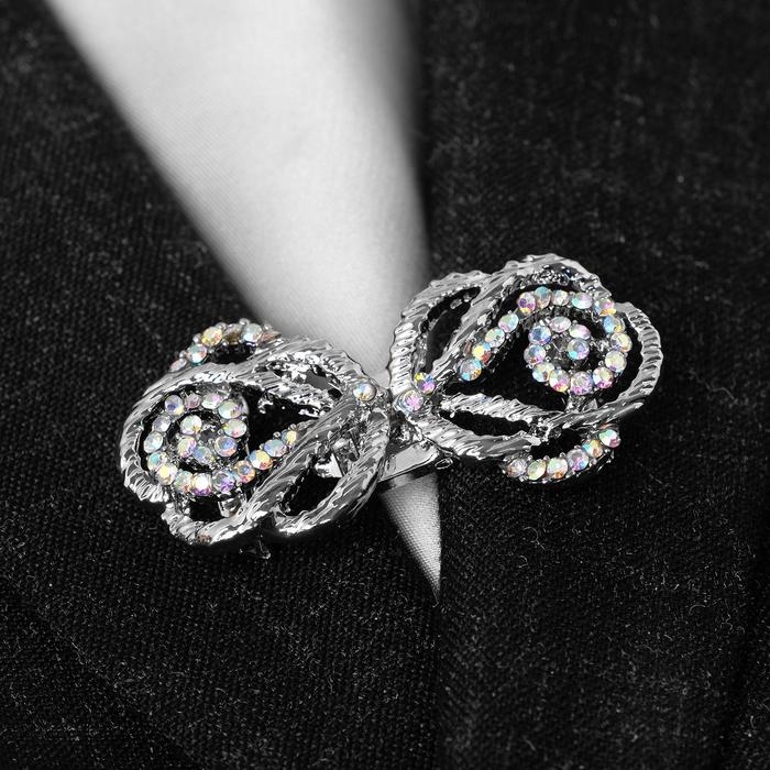 Зажим для кардигана &laquo;Петли&raquo;, цвет радужный в серебре