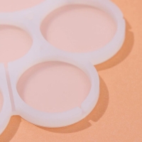 Форма для леденцов Доляна &laquo;Кругляши&raquo;, силикон, 17&times;15,5&times;0,7 см, 6 ячеек, цвет белый