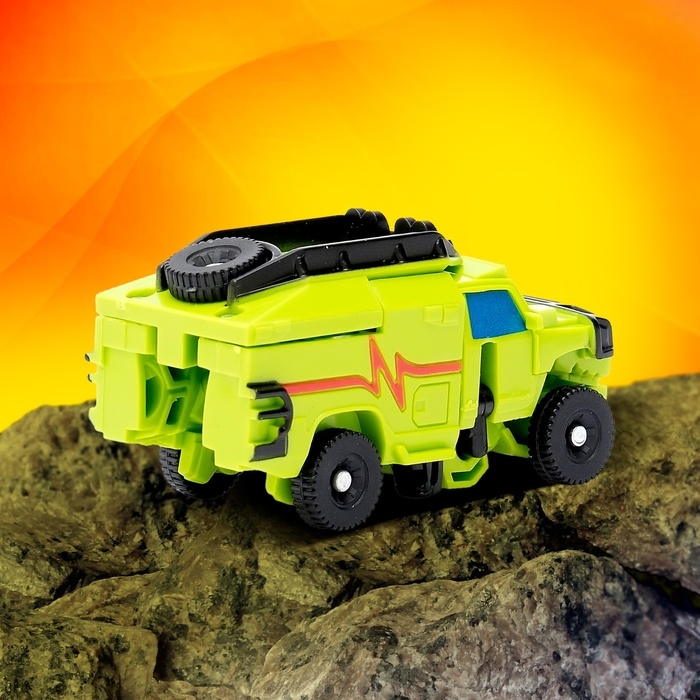 Робот &laquo;Воин&raquo;, трансформируется