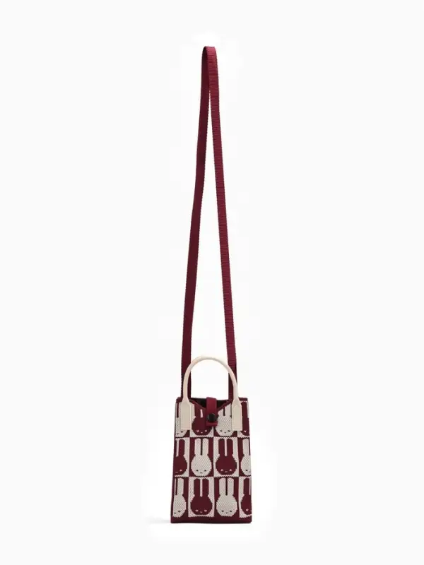 Сумка подр Зайцы, 12*4*17, отд на кнопке, дл ремень, красный