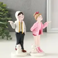 Сувенир полистоун "Подростки с мишками" набор 2 шт 5,2х6,5х14,5 см