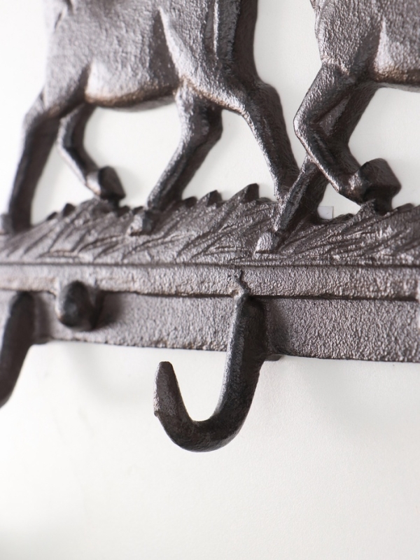 Крючки декоративные чугун "Двойка коней" 30х4х18 см