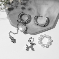 Серьги со съёмным элементом &laquo;Трансформер&raquo; собачка, цвет белый в серебре