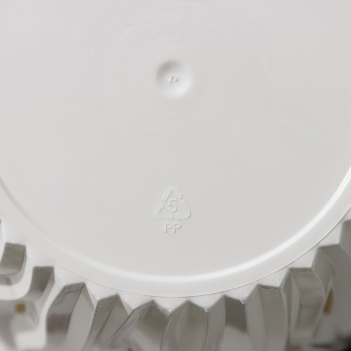 Кашпо для цветов со вставкой &laquo;Вдохновение&raquo;, 1,6 л, d=16 см, h=13,5 см, белое