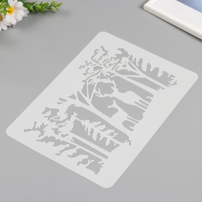 Трафарет пластик "Олени в лесу" 21х29,7 см