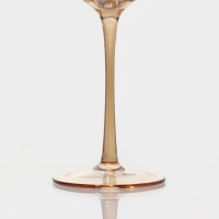 Бокал для вина стеклянный Magistro &laquo;Иллюзия&raquo;, 550 мл, 10&times;24 см, цвет золотой