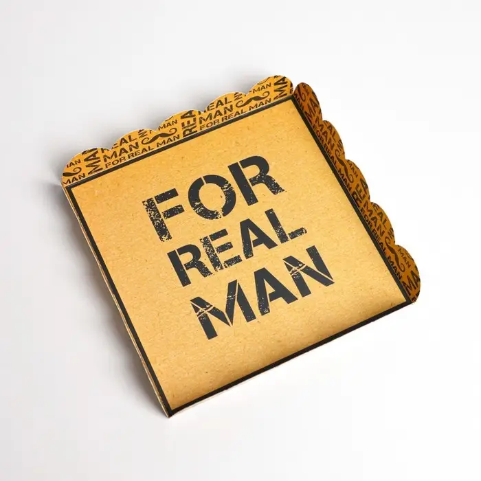 Коробка для печенья, кондитерская упаковка с пластиковой крышкой, &laquo;Для настоящего мужчины&raquo;, 18 х 18 х 3 см