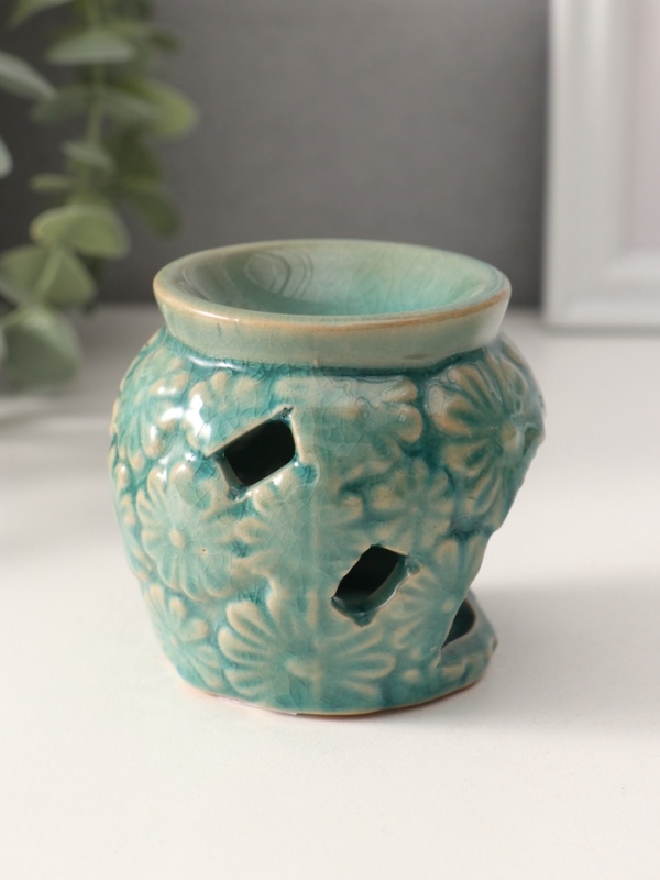 Аромалампа керамика "Ромашки" тёмно-зелёная 7х7х6,8 см