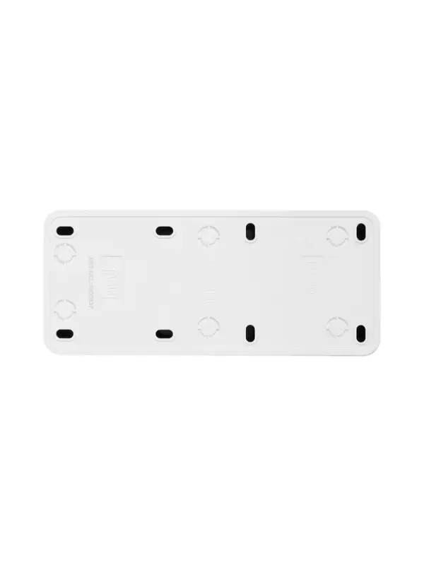 Розетка трехместная TANGO, 16 А, 250 В, IP 20, без заземления, огнеупорный ABS-пластик, белая 109815